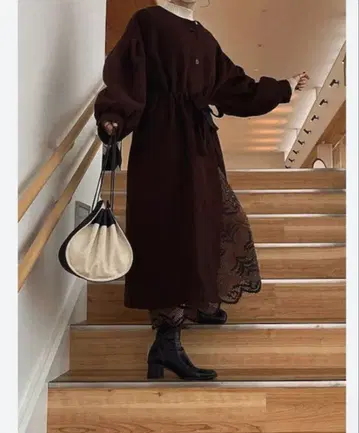 mystic 허리 셔링 코트