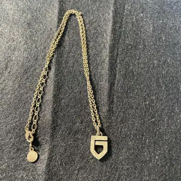 GARNI Vine Pattern G 펜던트