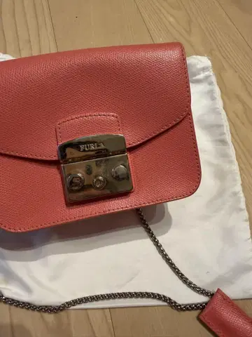 FURLA 코랄 핑크 숄더백