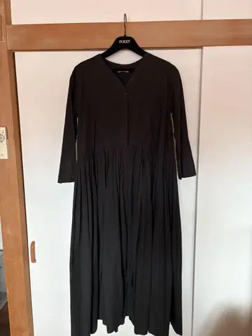 캘런솔로지 롱 원피스