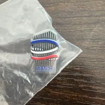 오사카 만박 프랑스관 공식 핀 배지