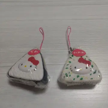 헬로키티 주먹밥 모양 스트랩 2개 세트 매화&미역 초레어