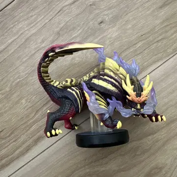 마가이마가도 amiibo