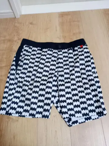 [ WAAC ] MENS 체크 무늬 깃발 프린트 숏팬츠 2