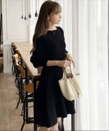 오카베 아유미 씨 콜라보 니트 원피스