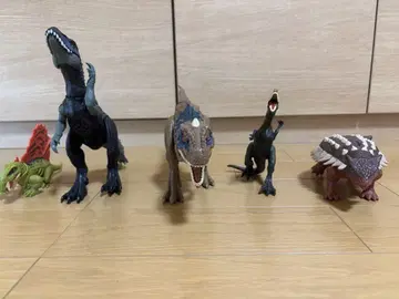 쥬라기 월드 공룡 피규어 세트