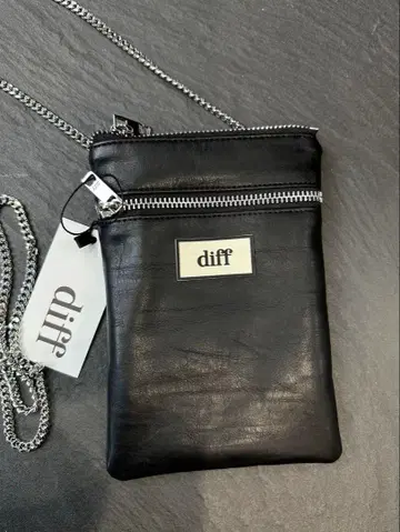 미사용 새상품 diff 미니 숄더백 블랙