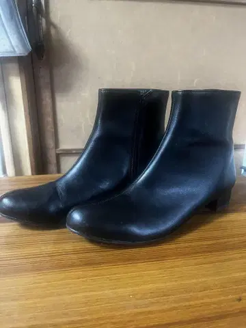 정체 부츠 RAKUNA L 사이즈