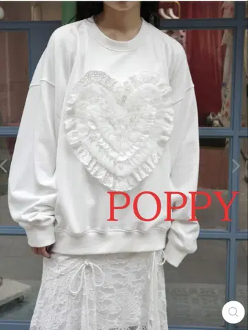 POPPY 하트 맨투맨 화이트 아사기니뇨 화이트