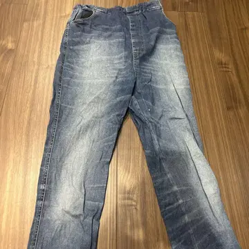 다크 블루 루즈핏 데님 팬츠