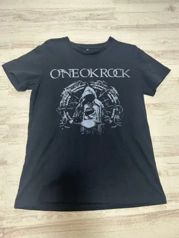 ONE OK ROCK TOUR 티셔츠 S 사이즈