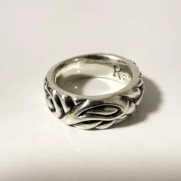 LONE ONES 레오나르도 캄하우트 러브바이트 반지