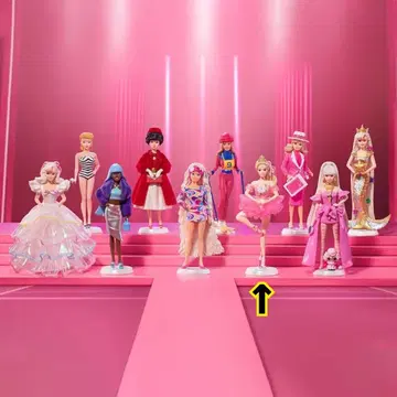 POPMART 바비 인형