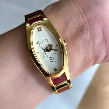 DISNEY POOH 손목시계