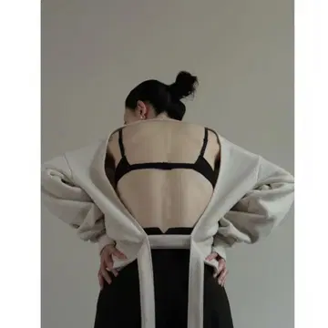 리틀스지 Long Tie Back Open Sweat PO