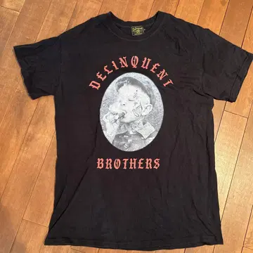 Delinquent Bros 블랙 T셔츠 M