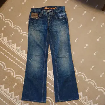 sacred 부츠컷 데님 남성용 자수 바이크 스터드