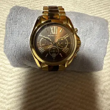 MICHAEL KORS 골드 아날로그 손목시계