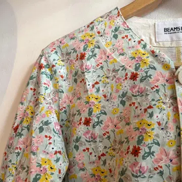 BEAMS BOY 리버티 프린트 커버올 정가 17380엔