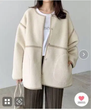 [새상품급] 보아 파이핑 숏코트 리버서블