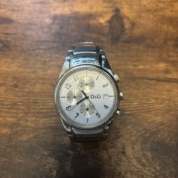 D&G 아날로그 시계 스테인리스 실버