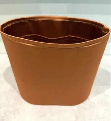 인 더 루프 18 백 인 백 골드