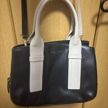 사만다 타바사 블랙과 그레이 숄더백
