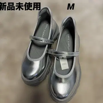 [ 미사용 새상품 ] 로리즈팜 Msize 발레 스니커즈 실버