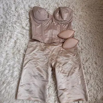 뷔스티에 브라이덜 이너 D70 브라이달리움 뮤 상하의 세트 M 사이즈