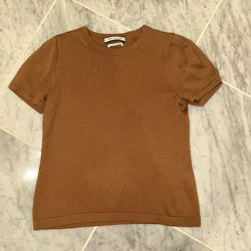 FOXEY NEW YORK 브라운 반팔 니트