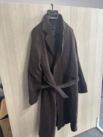 HARE 코트