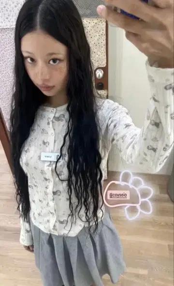 [ 정품 당일 발송 ] coyseio 꽃무늬 긴팔