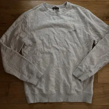 A.P.C. 맨투맨 L