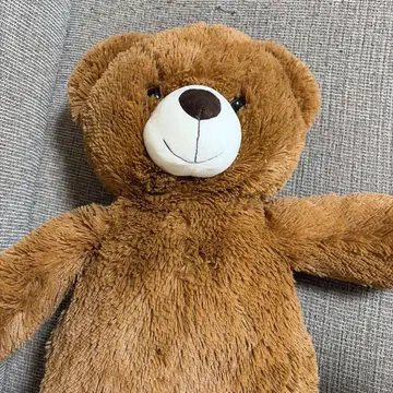 브라운색 곰 모양 봉제 인형