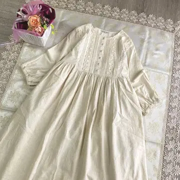 사만사 모스모스 린넨 배색 레이스 원피스 아이보리