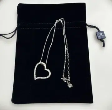 SWAROVSKI 스와로브스키 오픈 하트 목걸이 펜던트