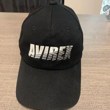 AVIREX 블랙 캡 스트릿 기어