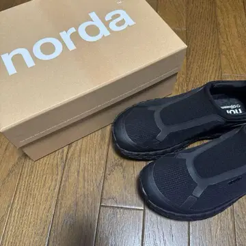 norda 003 BLACK 27.5 스니커즈