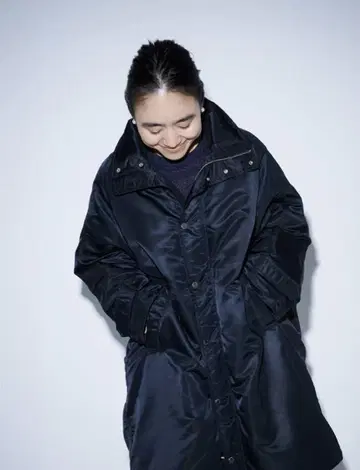 UPPER HEIGHTS THE U-BENCH 카네코 아야 씨