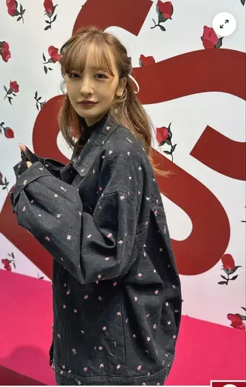 로지루체 RosyLuce 이타노 토모미 꽃무늬 자수 데님 셋업