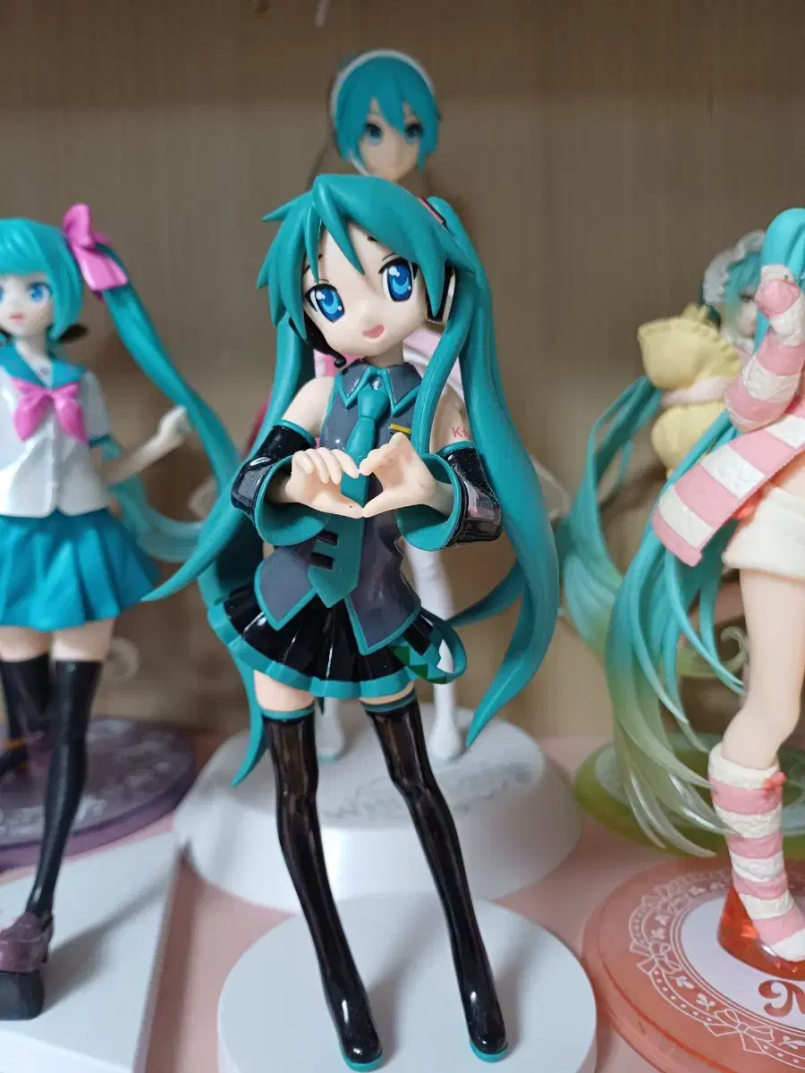 Includes shipping) Lucky Star Kagami Mikuru Classic beautiful girl figure