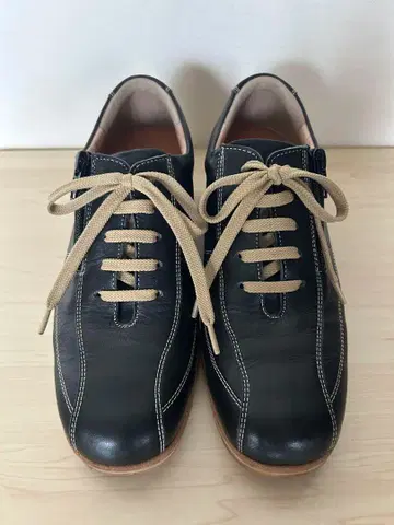 새상품급 NORDINI [ 노르디니 ] 키높이 신발 가죽 22.5cm