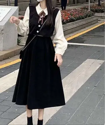 라펠/티어드 플레어/투피스풍 배색 원피스