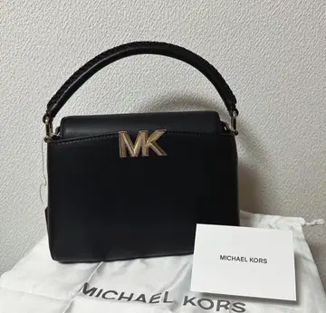 MICHEAL KORS 백