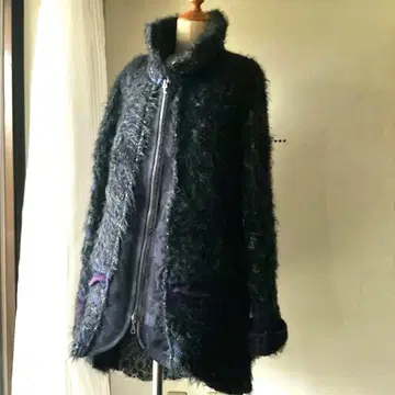 TRICOT CHIC 장모 니트 울 하프 코트
