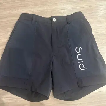 네이비 로고 숏팬츠 PING
