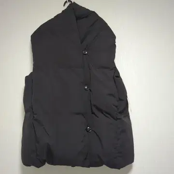 새상품 미사용 시안 도쿄 CYAN tokyo 다운 베스트