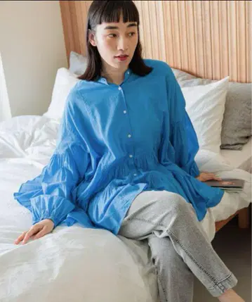 프리미엄 로운 티어드 블라우스