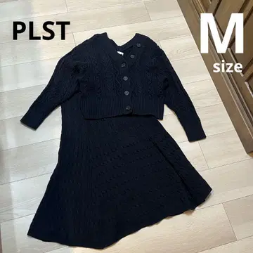 새상품급 PLST 케이블 가디건 스커트 셋업 (긴팔) 블랙 M 사이즈
