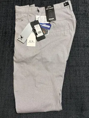 [ 새상품 ] OAKLEY 나이트 테이퍼드 팬츠 체크 무늬